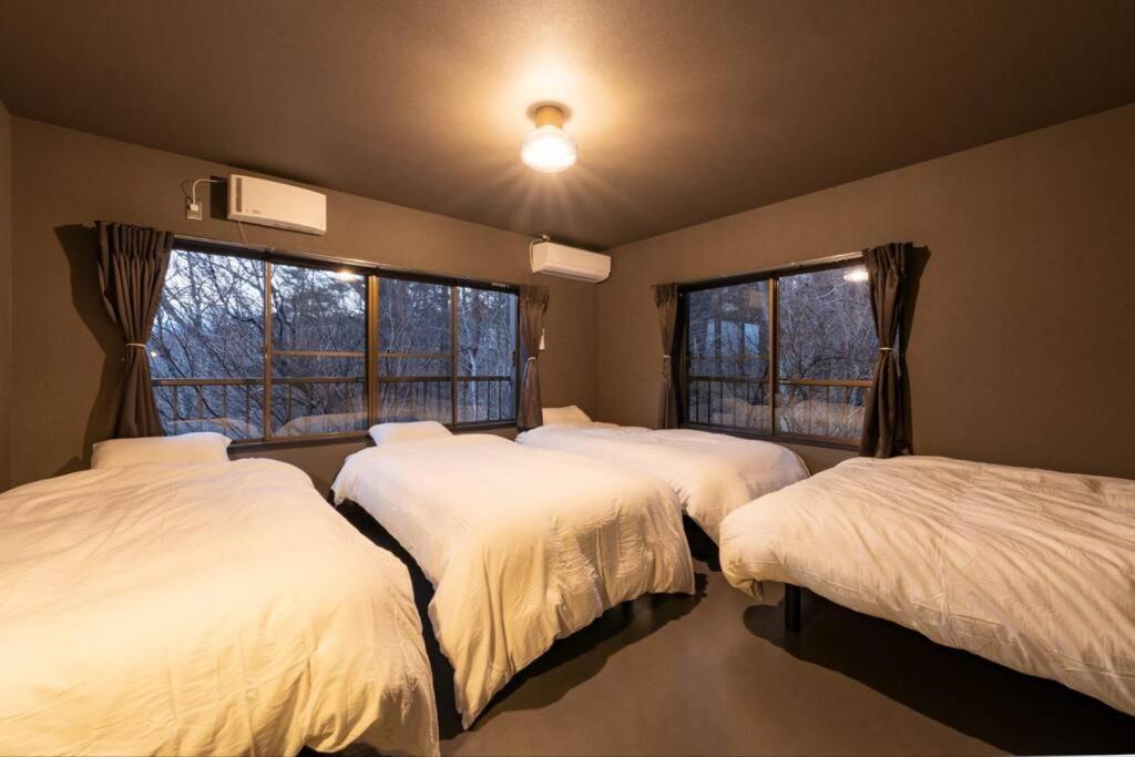 tj resort YAMANAKAKO Luxury large villa with Mt. Fuji photo 2