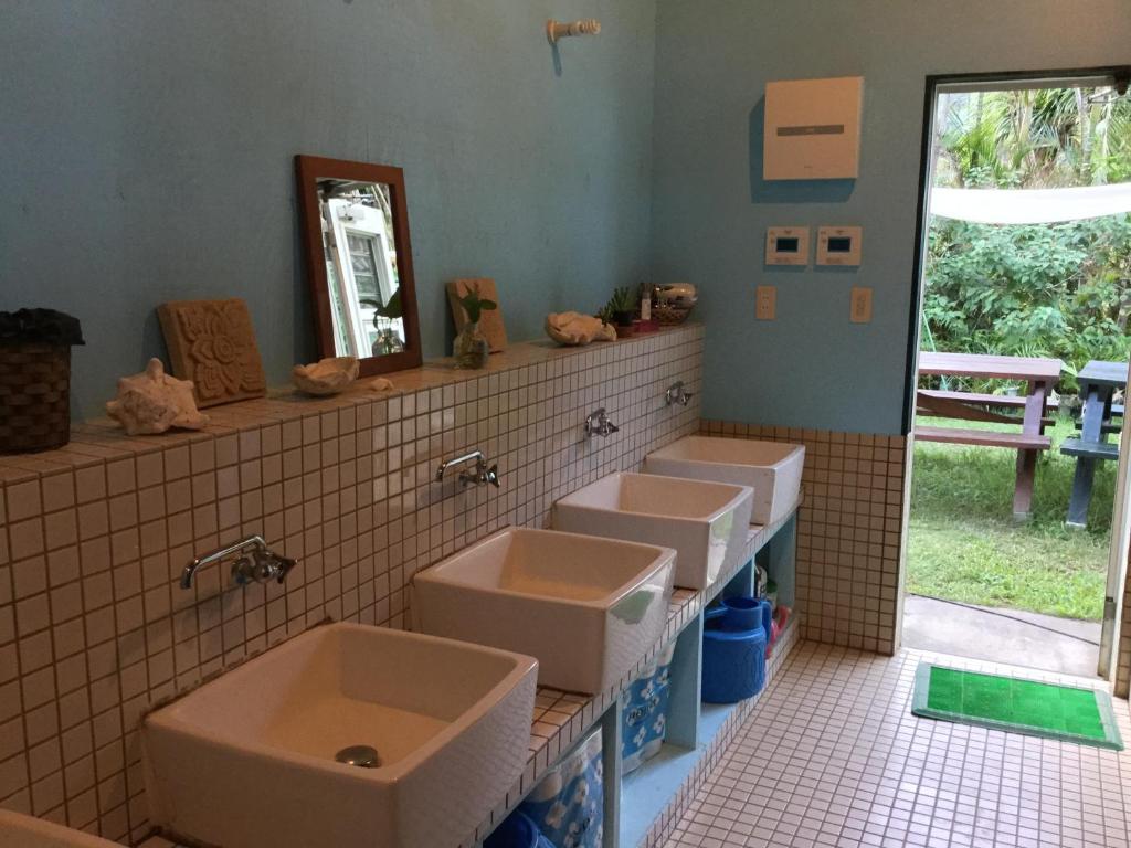 Shanti Bungalow photo 3