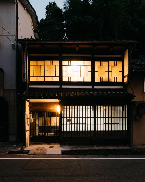 Tenjin 旅音 — photo 1