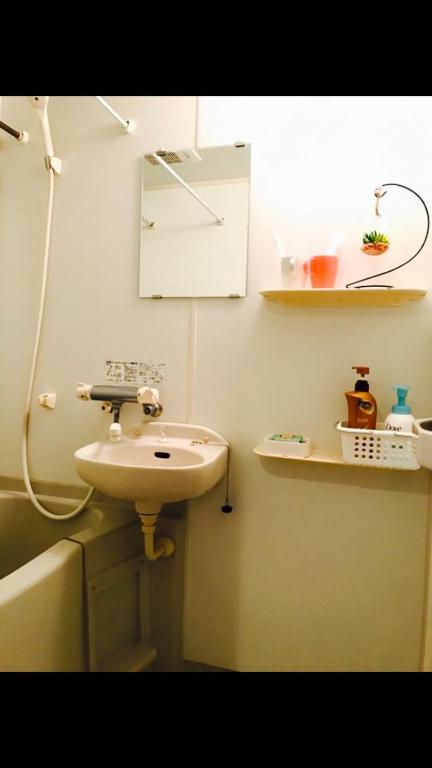 新宿の家-畳み3部屋 Maison à Shinjuku - pedalmi chambre 3 personnes photo 3