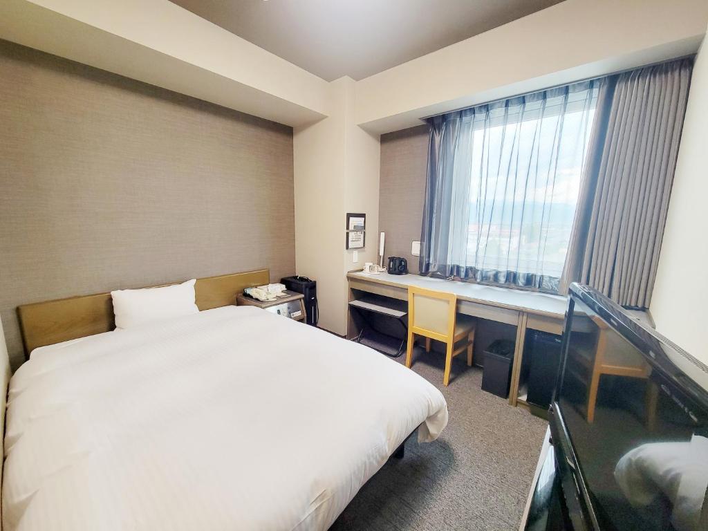Hotel Route-Inn Court Chikuma-Koshoku photo 2