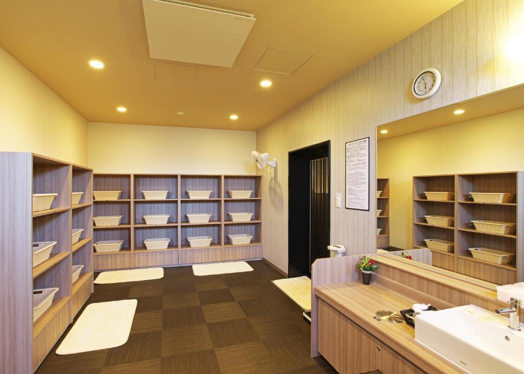 Hotel Route-Inn Takefu Inter photo 3