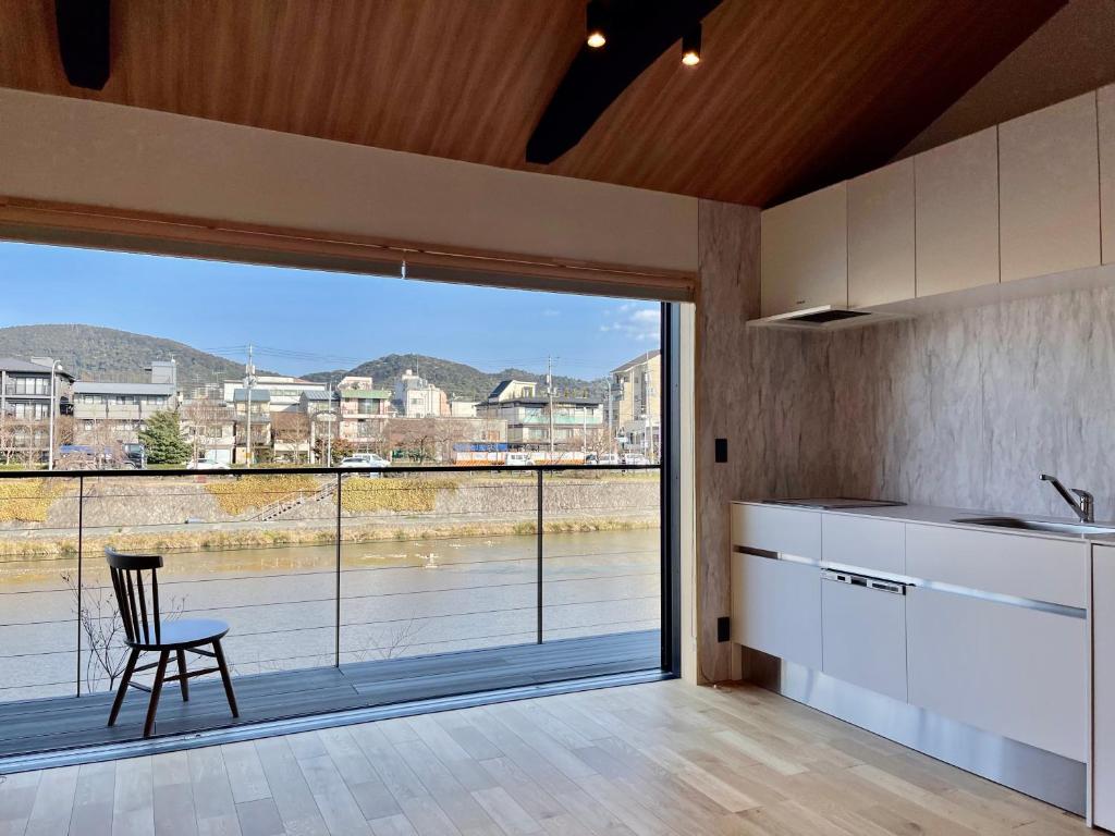 TABITABI KANOE KAMOGAWA — photo 1