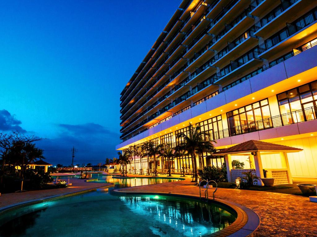Southern Beach Hotel & Resort photo 2