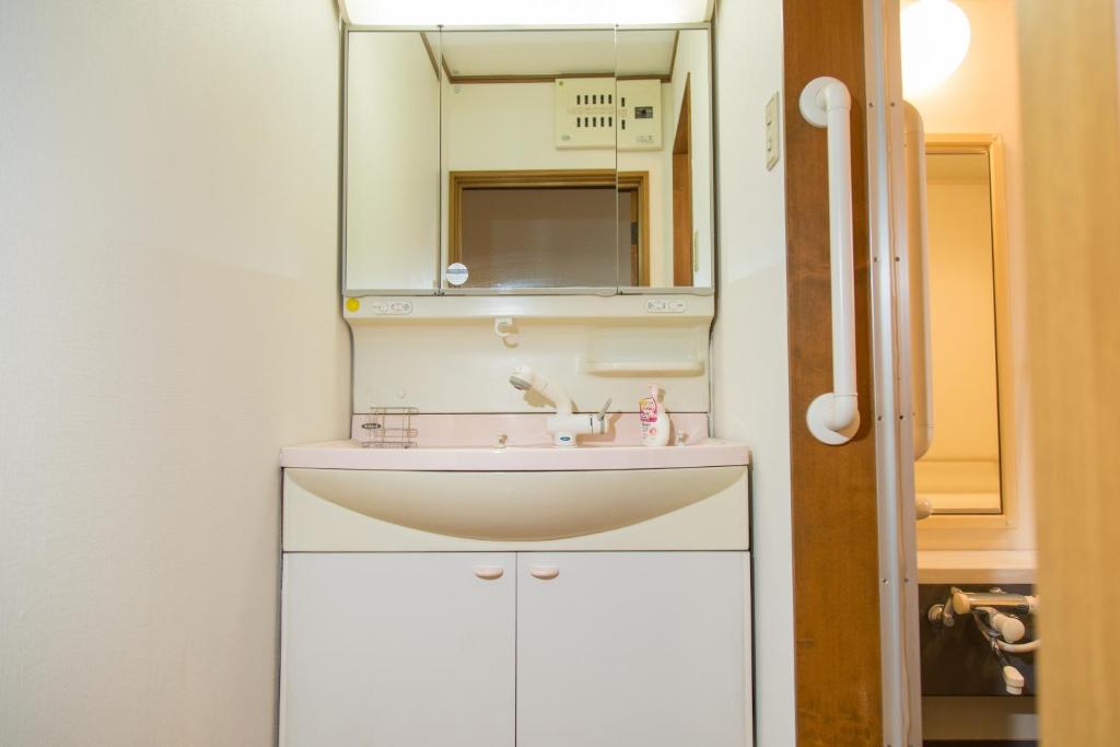Direct to Namba Warm family House 4ppl Near Donki LIUBJ3 photo 3