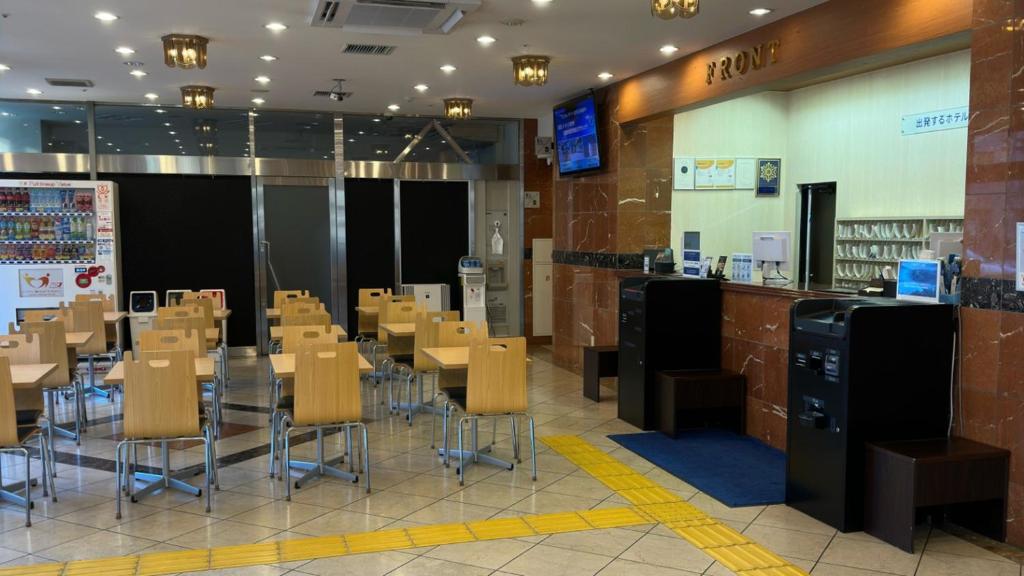 Toyoko Inn Chiba Ekimae photo 3