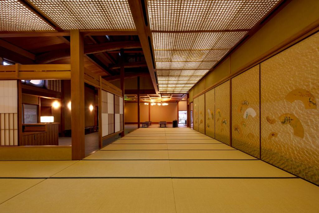Sanyo-so photo 2