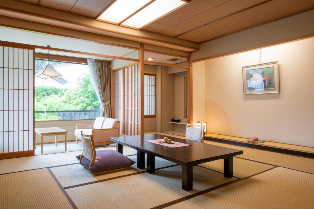 Shosenkaku Kagetsu photo 3