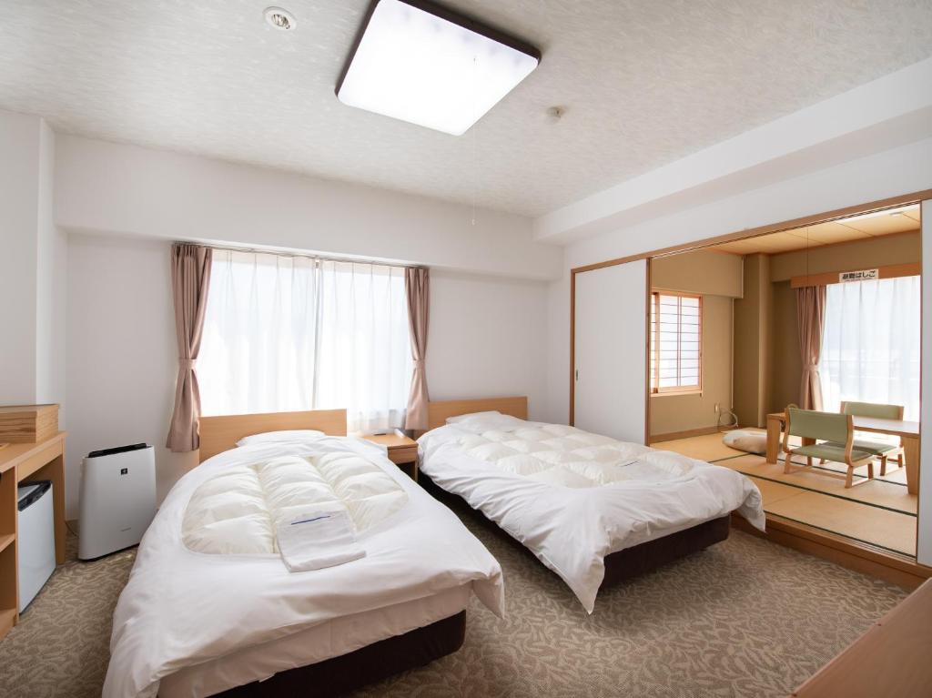 Chateraise Lodge Kasugai photo 3