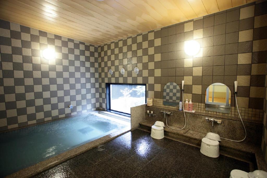Hotel Route-Inn Hamamatsu Nishi Inter photo 3
