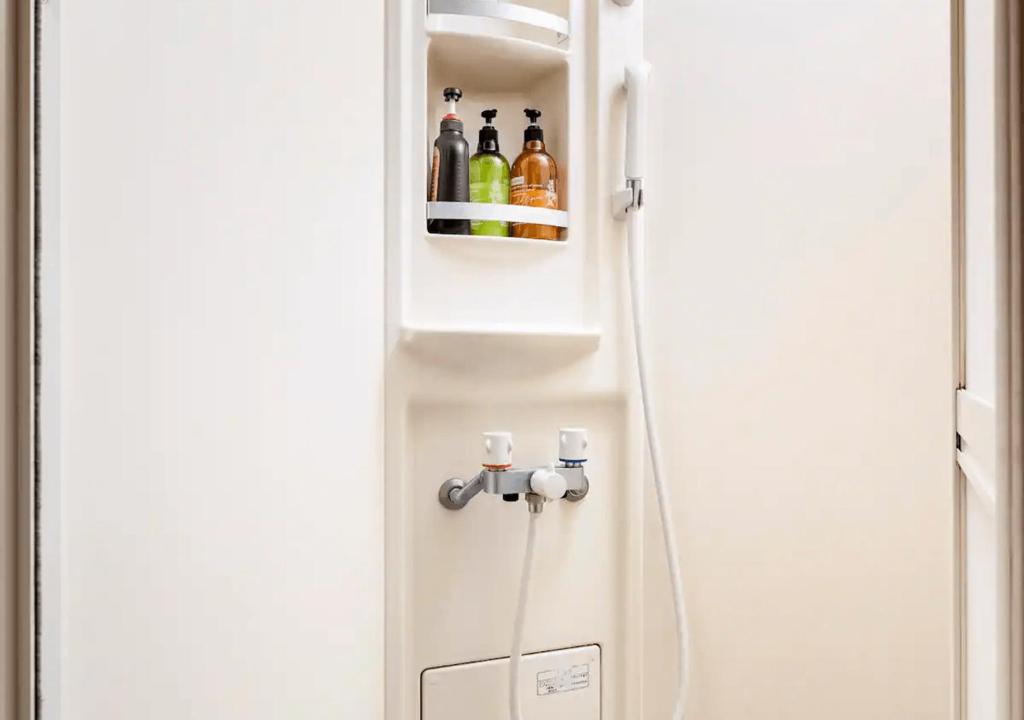 101 Shinjuku Modern Apartment Triple Station Access Free Wi-Fi photo 3