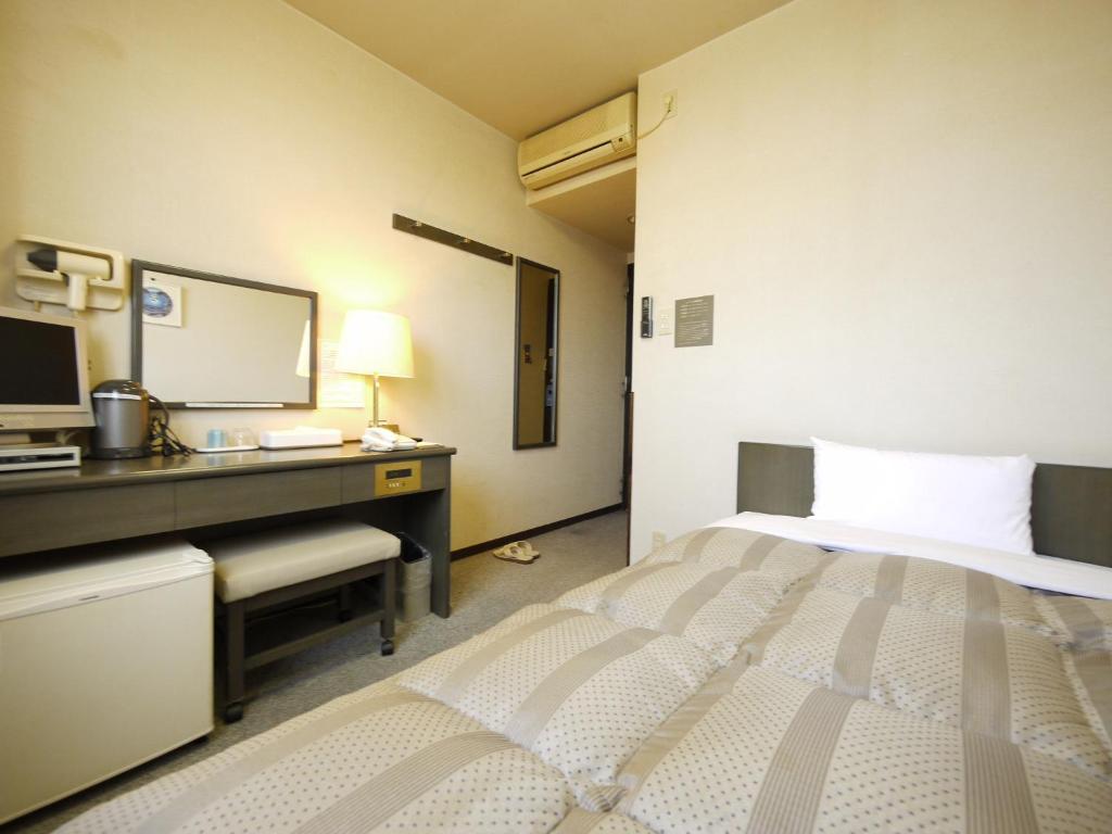 Hotel Route-Inn Court Kashiwazaki photo 3