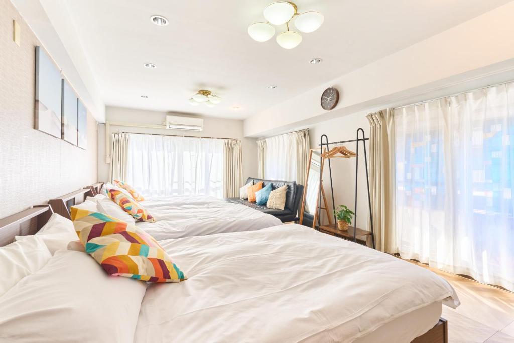 B-Shinjuku luxury house with EV Max12P — photo 1