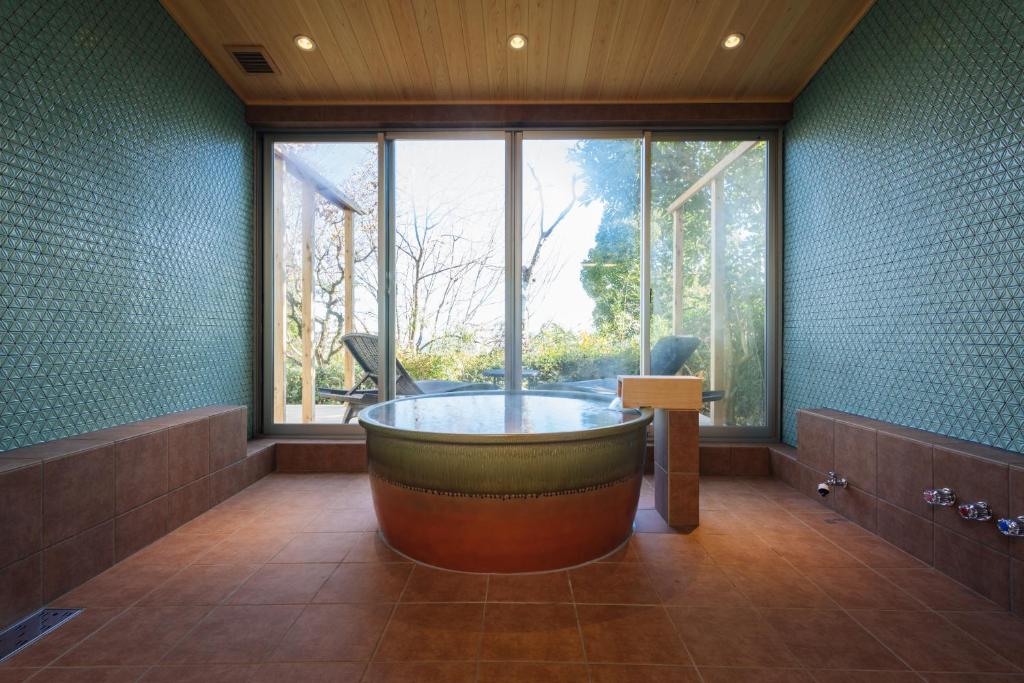 Suite Villa Curation Atami Momoyamagaen photo 2