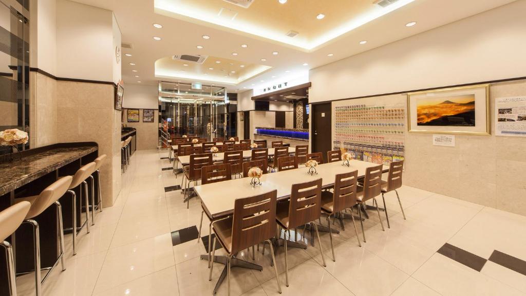 Toyoko Inn Tokyo Akigawa-eki Kita-guchi photo 3