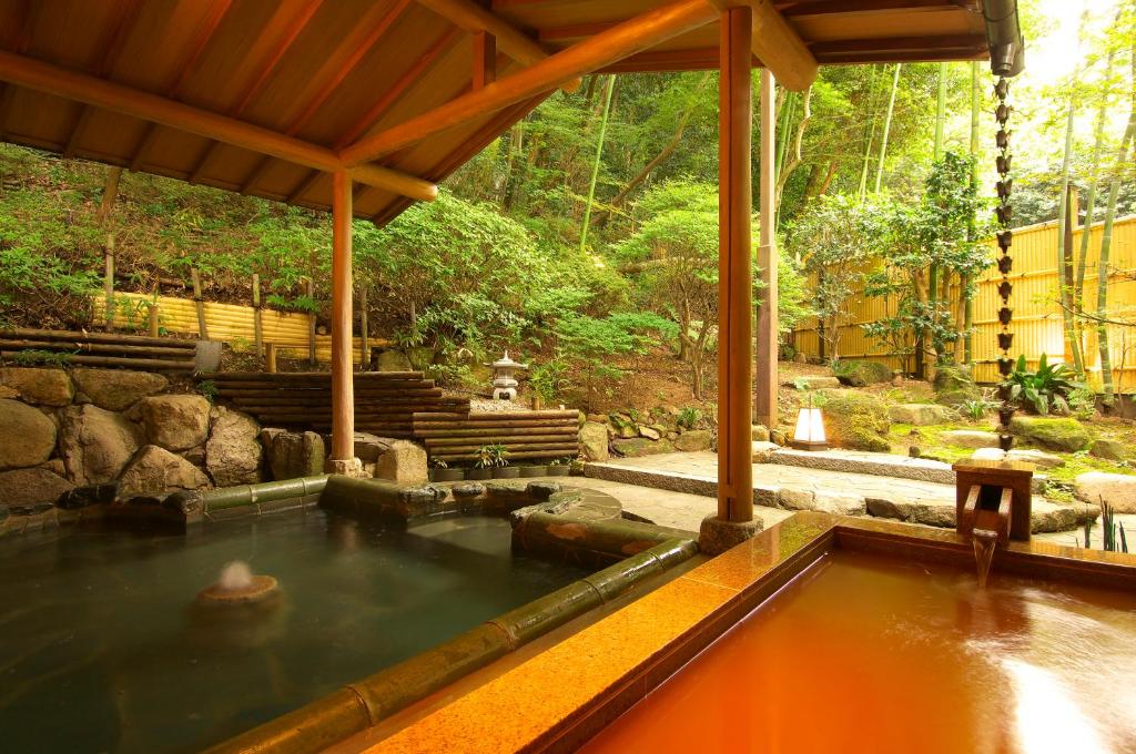 Arima Onsen Taketoritei Maruyama photo 3