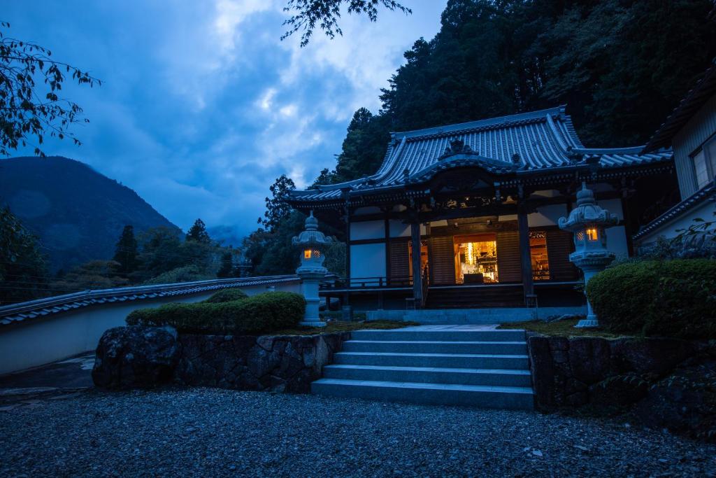 宿坊 端場坊|Temple Hotel Habanobo — photo 1