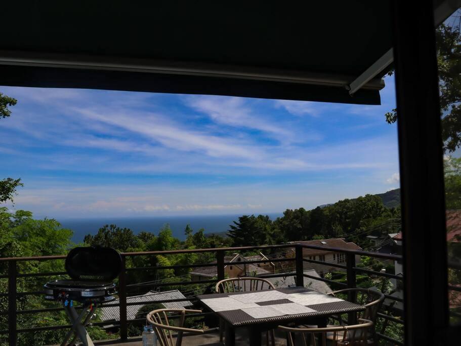 伊豆高原-忘我庵 Cozy Ocean View Villa — photo 1