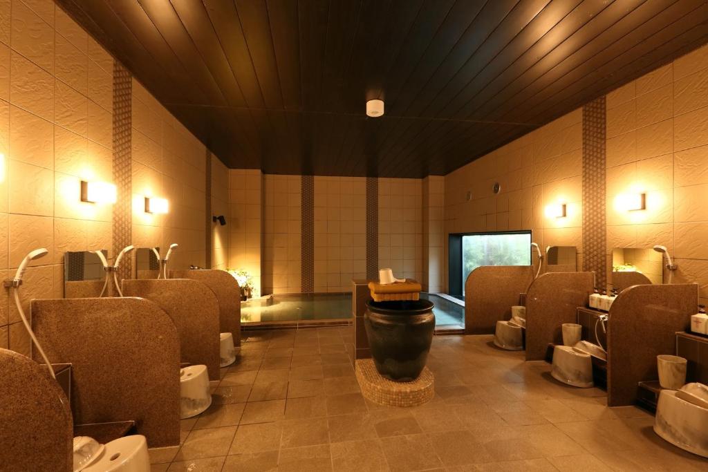 Hotel Route-Inn Shinshiro photo 2