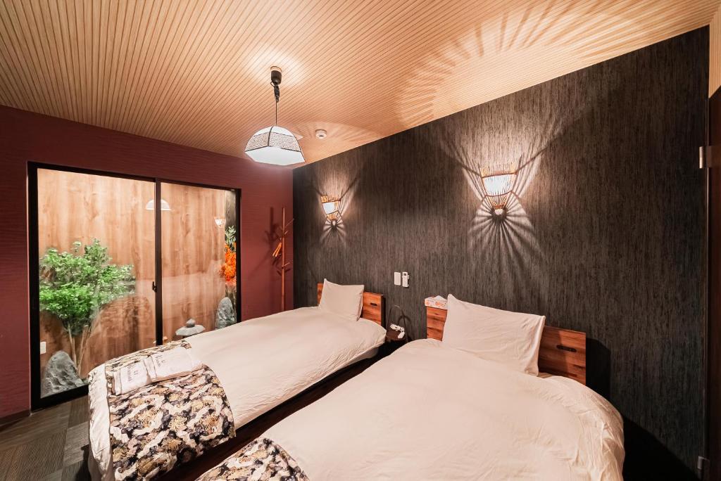 NanaOsaka-10PPL Traditional Japanese House near Tenkachaya with Kitchen & Futon — photo 1