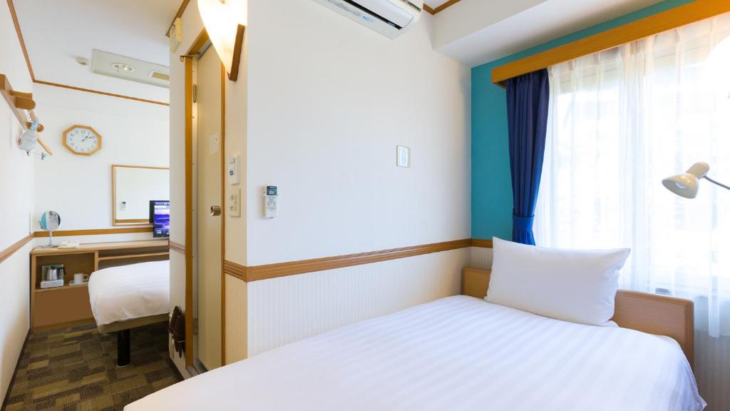 Toyoko Inn Yokohama Stadium Mae No 1 photo 3