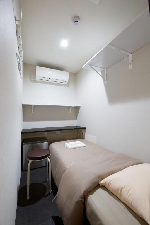 smart room tokyo koiwa city — photo 1