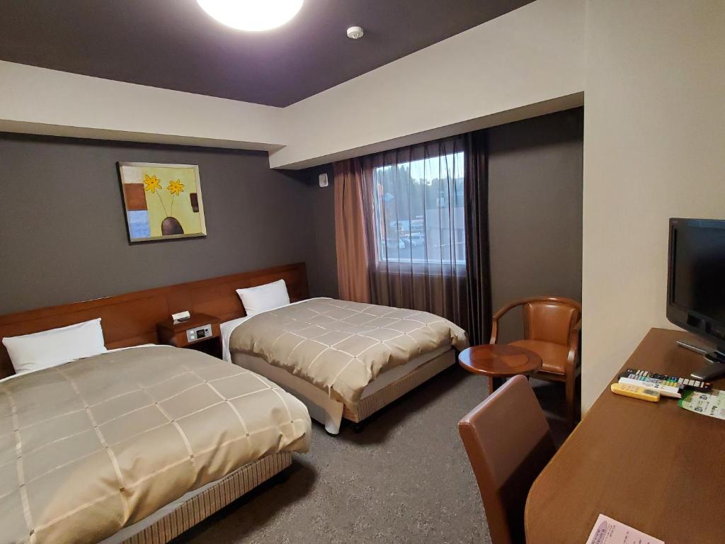 Hotel Route-Inn Dai-ni Kameyama Inter photo 2