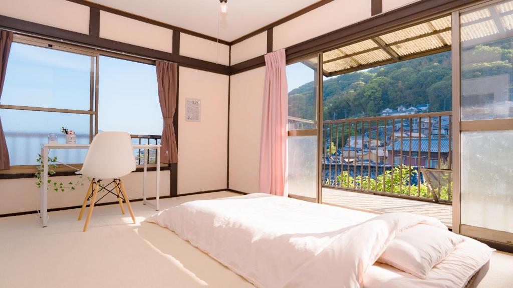 海を眺めながらのんびり時間を過ごす家 photo 2