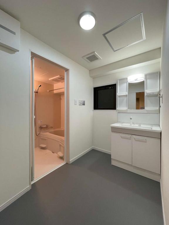 b hotel M's lea - Beautiful Modern Apt City Center for 10Ppl photo 3