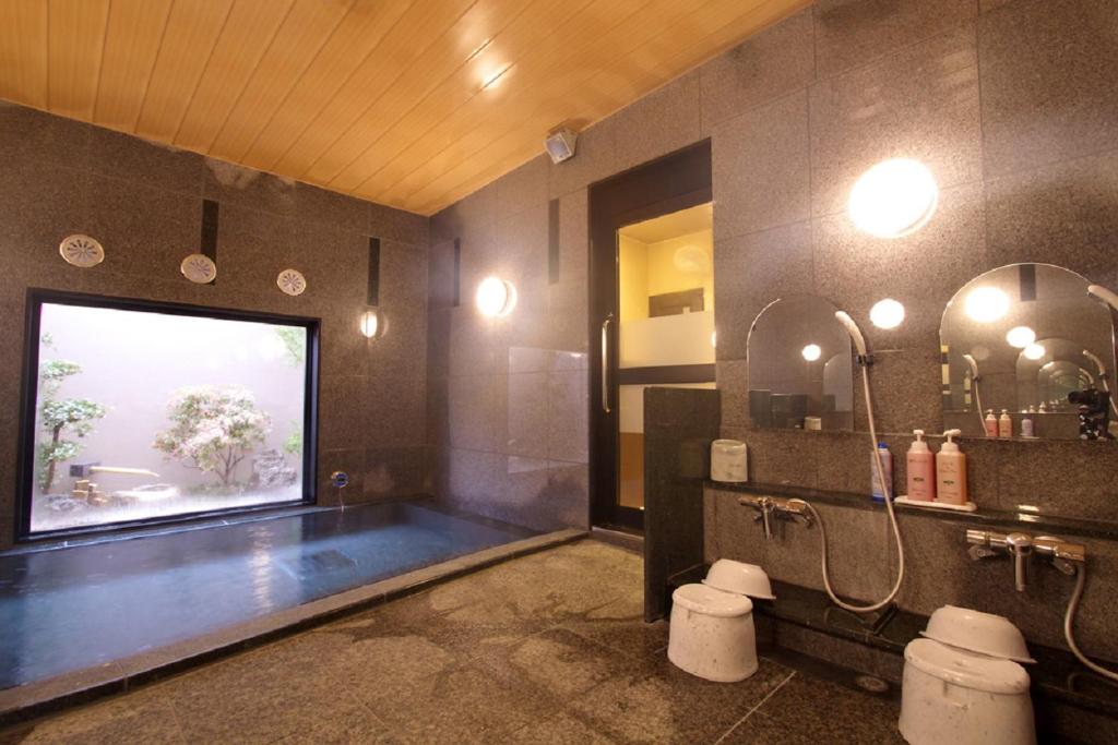 Hotel Route-Inn Iwata Inter photo 3