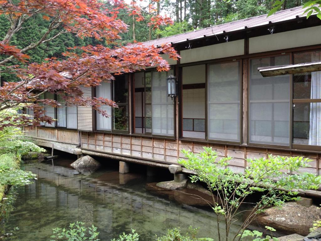 Takimi Onsen Inn that only accepts one group per day — photo 1