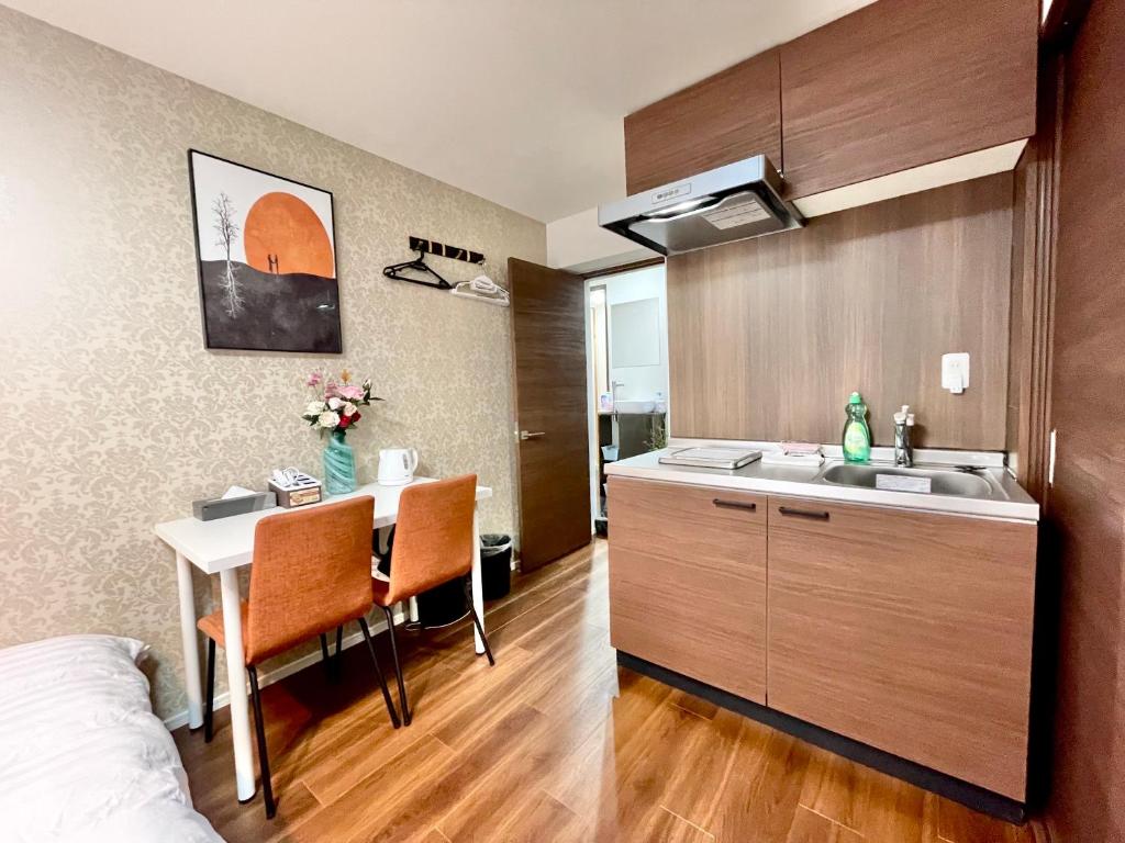 北新宿1-12-2-新宿和邸102 photo 3