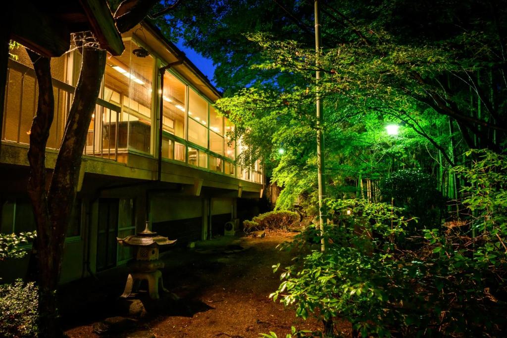 円山山荘 Maruyama villa 自然と調和し和の美を感じる岡山市内屈指の豪邸宿 supported by COCOSTAY — photo 1