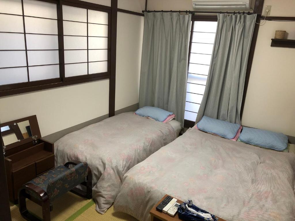 Ryokoheya Awajikan photo 2