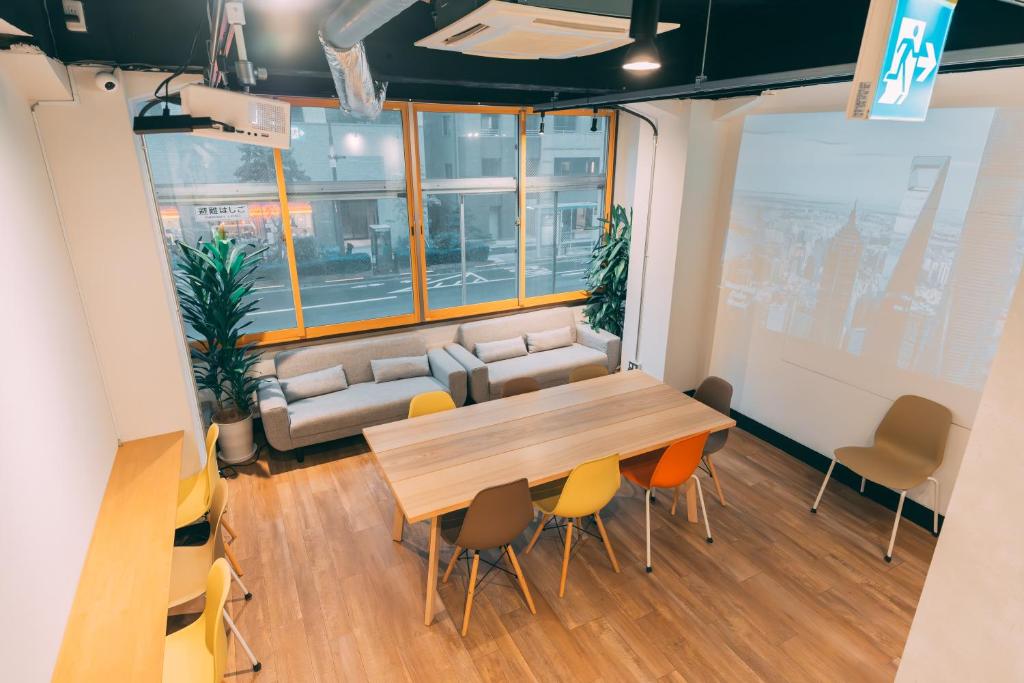 Tokyo Guesthouse HIVE photo 3