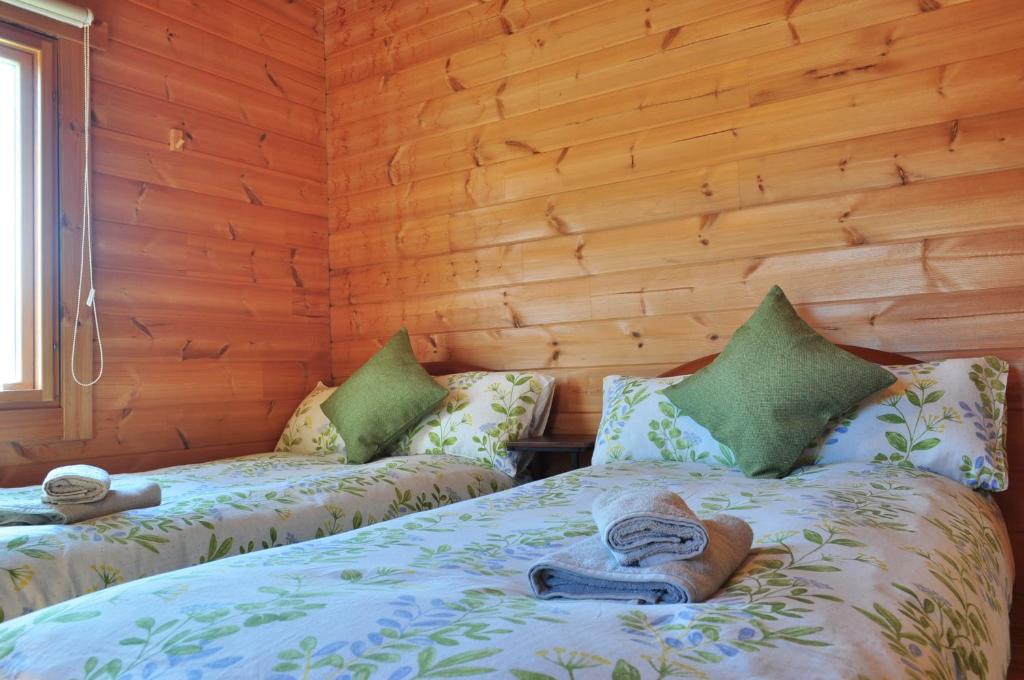 Eco-friendly Log Cottage - be with nature photo 2