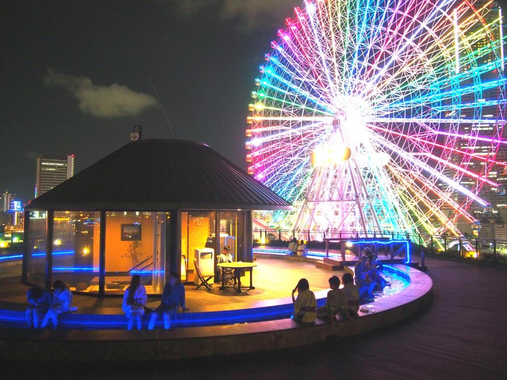 Yokohama Minatomirai Manyo Club — photo 1