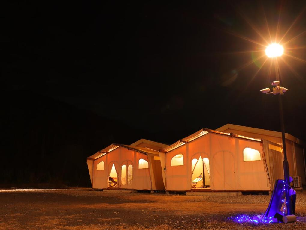 Sloth Glamping — photo 1