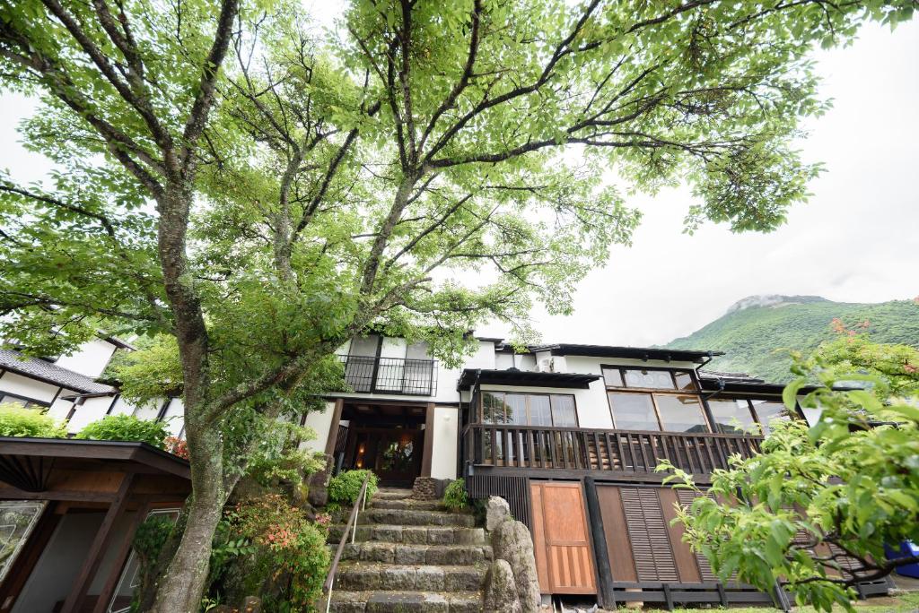 Yufuin Onsen Tsukanoma photo 3