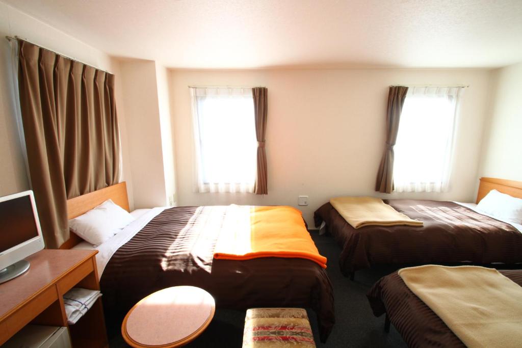 Sakura Hotel Hatagaya photo 2