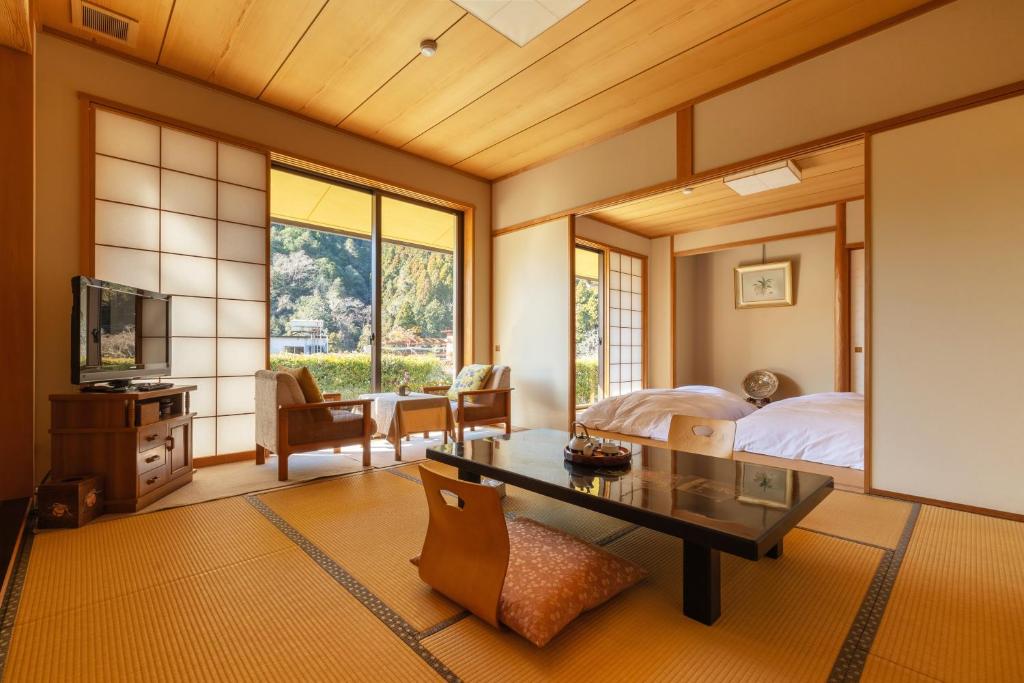 Temple Hotel松井坊 — photo 1