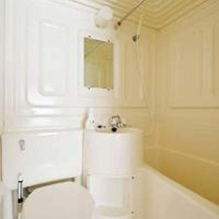 First Minamihorie 401 ファースト南堀江 401 photo 3