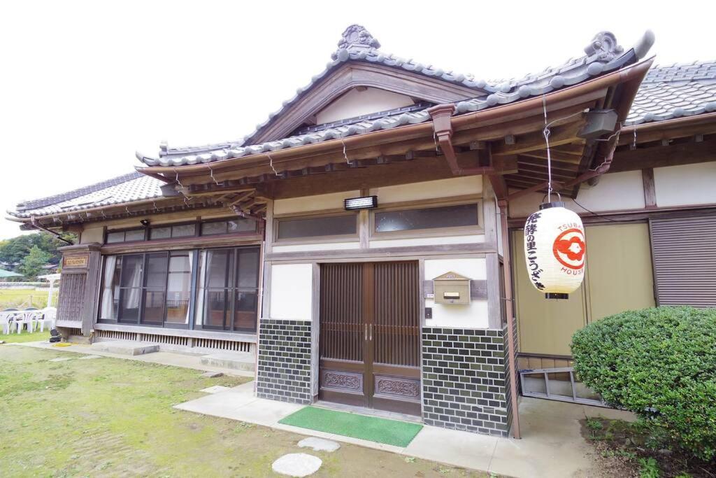 Tsubaki House — photo 1