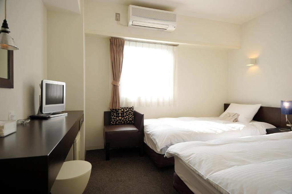 7 Days Hotel Plus photo 2