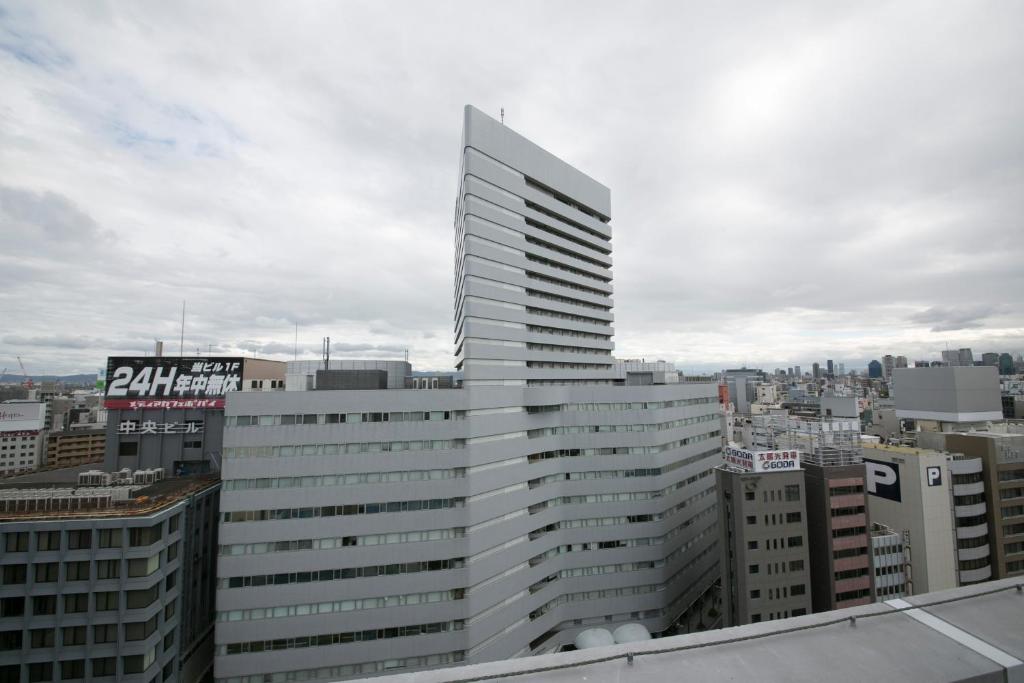 Shin Osaka Washington Hotel Plaza — photo 1