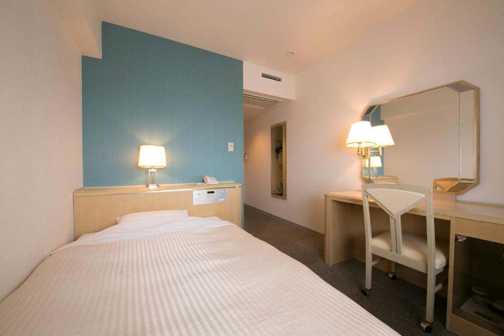 Shin Osaka Washington Hotel Plaza photo 2