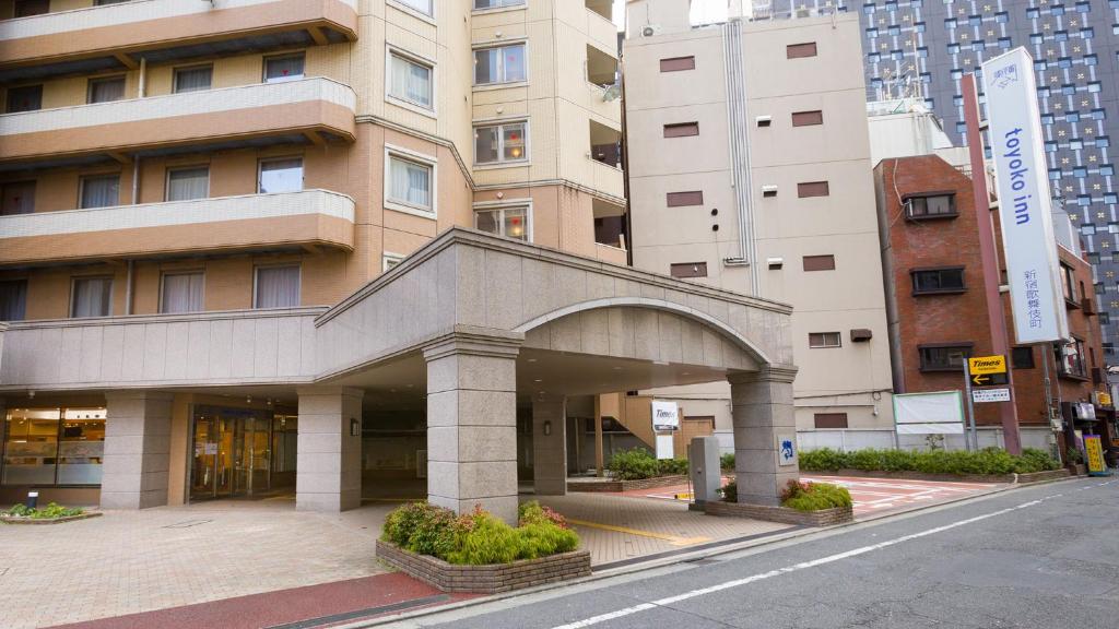 Toyoko Inn Tokyo Shinjuku Kabukicho — photo 1