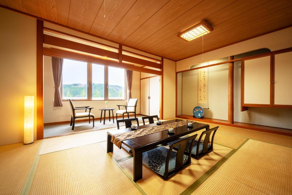 Hotel Yutoria Fujisato photo 2
