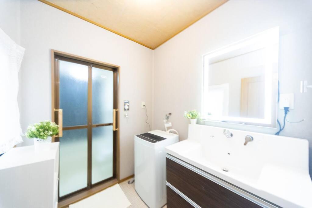 Shiga Lakeside House in Hamabun photo 3