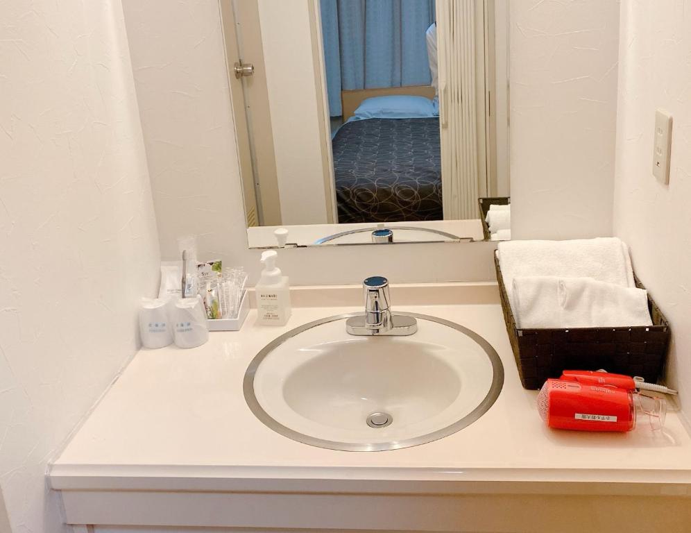 Hotel Shin Osaka / Vacation STAY 81523 photo 3